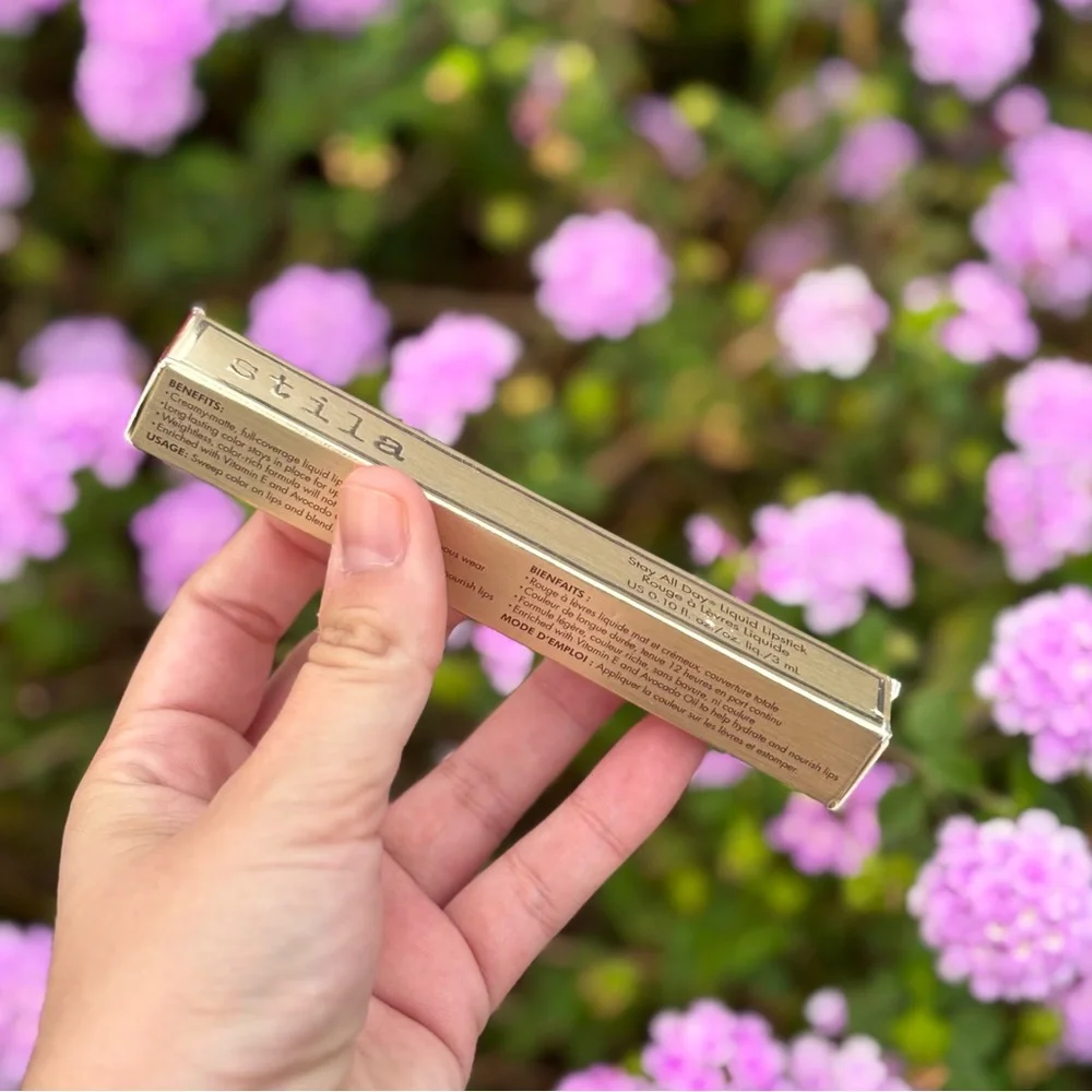 BNIB Stila Liquid Lipstick • Sirena